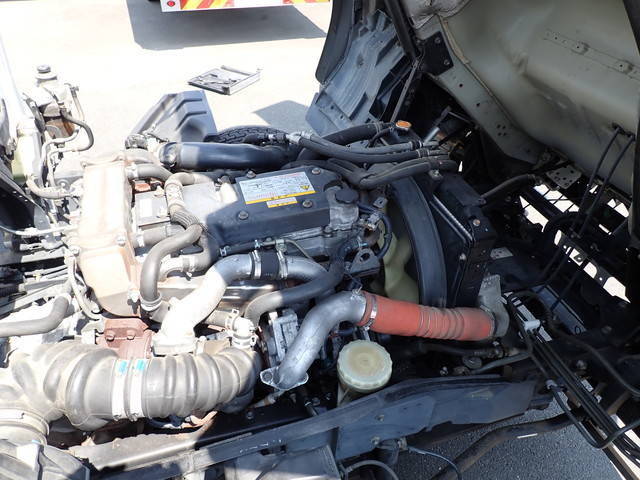 いすゞフォワードアルミウイング中型（4t）[写真34]