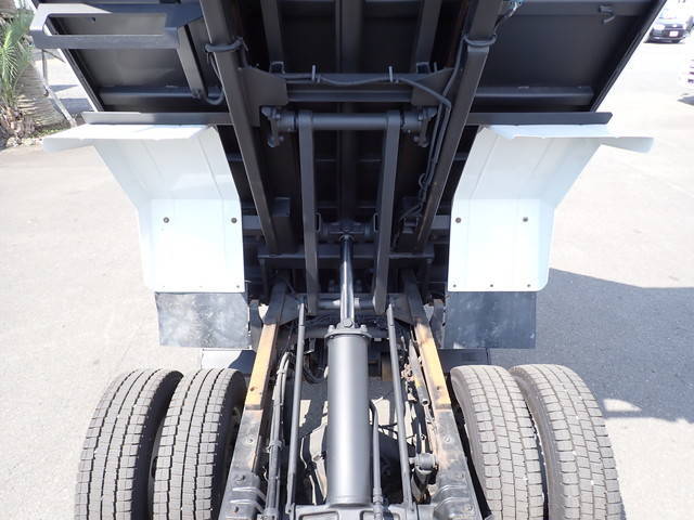 いすゞエルフ深ダンプ（土砂禁ダンプ）小型（2t・3t）[写真15]