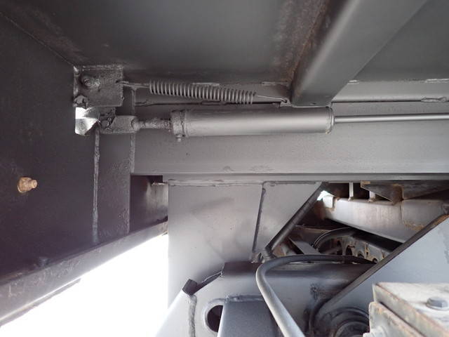 いすゞエルフ深ダンプ（土砂禁ダンプ）小型（2t・3t）[写真29]