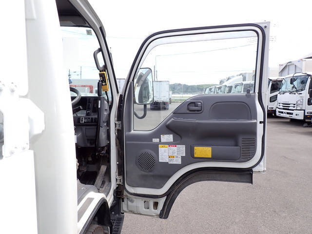 いすゞエルフ深ダンプ（土砂禁ダンプ）小型（2t・3t）[写真33]