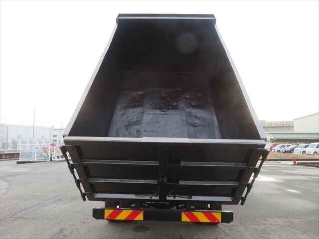 日野レンジャー深ダンプ（土砂禁ダンプ）中型（4t）[写真10]