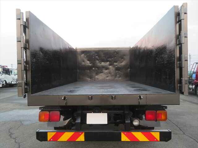 日野レンジャー深ダンプ（土砂禁ダンプ）中型（4t）[写真11]