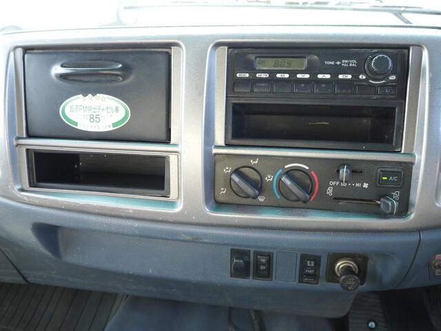 日野レンジャー深ダンプ（土砂禁ダンプ）中型（4t）[写真34]