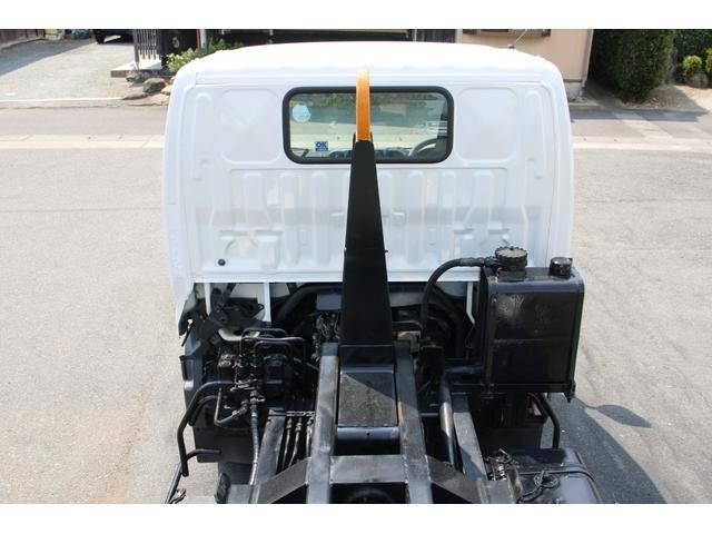 日野デュトロコンテナ専用車小型（2t・3t）[写真14]