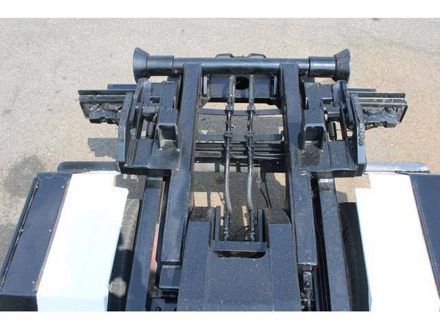 日野デュトロコンテナ専用車小型（2t・3t）[写真17]