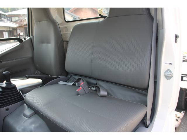 日野デュトロコンテナ専用車小型（2t・3t）[写真35]