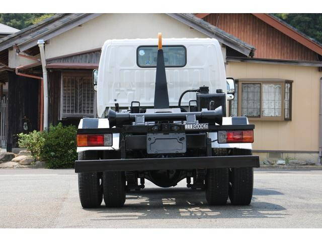 日野デュトロコンテナ専用車小型（2t・3t）[写真08]