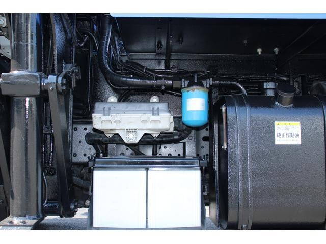 いすゞエルフ高所作業車小型（2t・3t）[写真11]