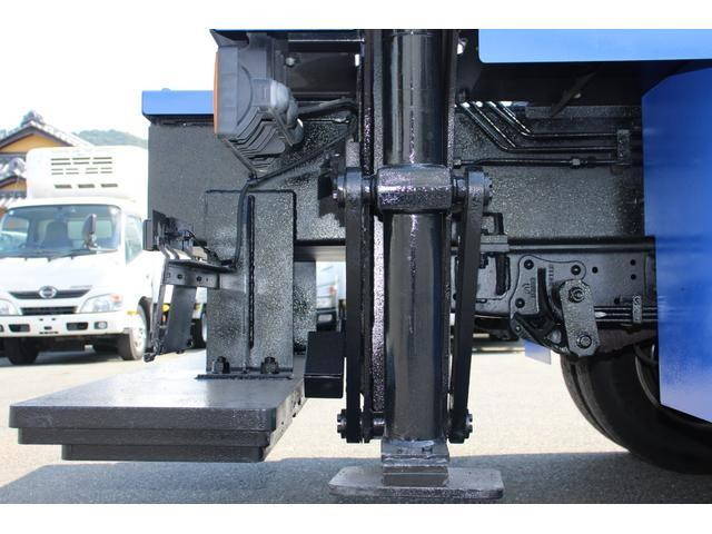 いすゞエルフ高所作業車小型（2t・3t）[写真24]