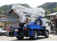 いすゞエルフ高所作業車小型（2t・3t）[写真05]