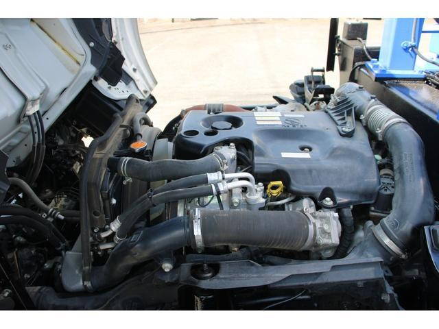 いすゞエルフ高所作業車小型（2t・3t）[写真09]