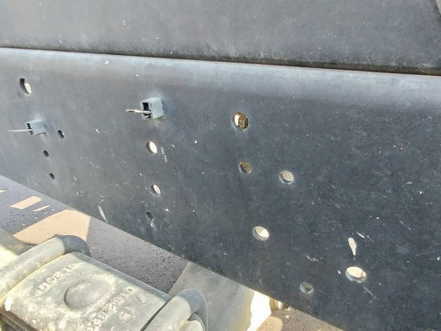 いすゞフォワードダンプ中型（4t）[写真17]