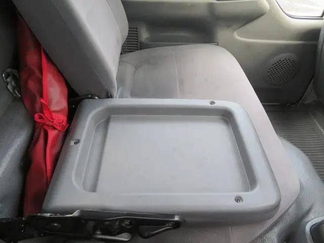 いすゞエルフ平ボディ小型（2t・3t）[写真12]