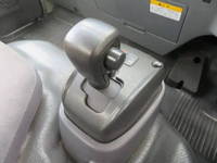 いすゞエルフ平ボディ小型（2t・3t）[写真18]