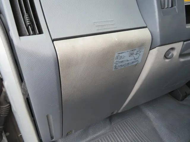 いすゞエルフ平ボディ小型（2t・3t）[写真23]