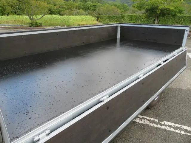 いすゞエルフ平ボディ小型（2t・3t）[写真27]