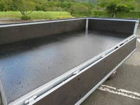 いすゞエルフ平ボディ小型（2t・3t）[写真28]