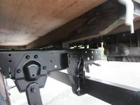 いすゞエルフ平ボディ小型（2t・3t）[写真37]