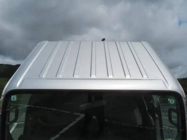 いすゞエルフ平ボディ小型（2t・3t）[写真05]