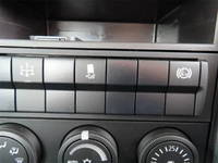 三菱ふそうファイタークレーン4段中型（4t）[写真14]