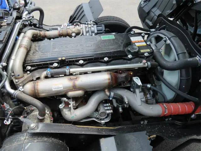 三菱ふそうファイタークレーン4段中型（4t）[写真32]