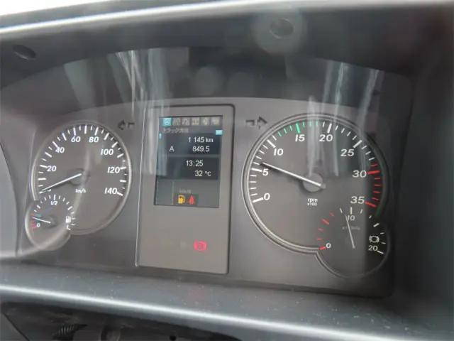 三菱ふそうファイタークレーン4段中型（4t）[写真09]