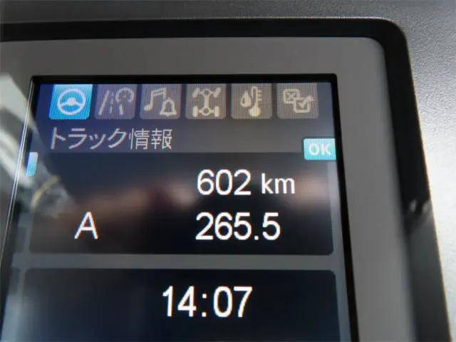 三菱ふそうファイタークレーン4段中型（4t）[写真10]