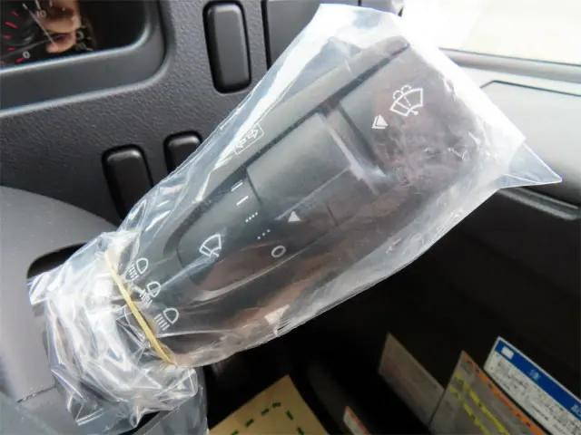 三菱ふそうファイタークレーン4段中型（4t）[写真21]