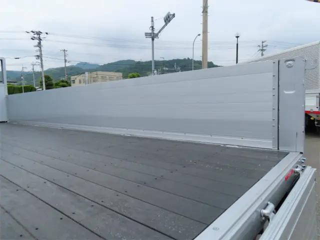 三菱ふそうファイタークレーン4段中型（4t）[写真26]