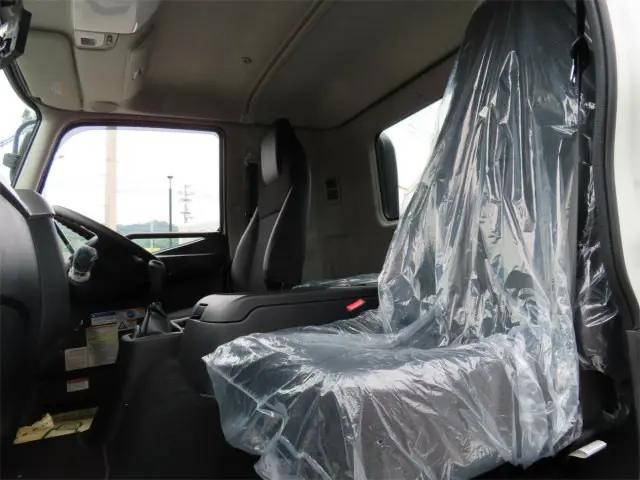 三菱ふそうファイタークレーン4段中型（4t）[写真08]