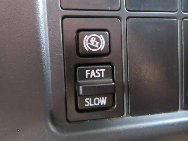 日野レンジャー深ダンプ（土砂禁ダンプ）中型（4t）[写真17]