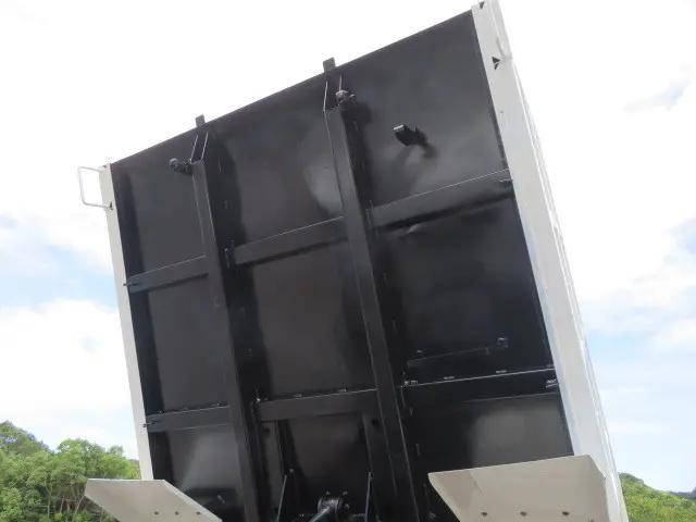 日野レンジャー深ダンプ（土砂禁ダンプ）中型（4t）[写真40]