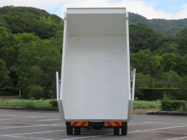 日野レンジャー深ダンプ（土砂禁ダンプ）中型（4t）[写真09]