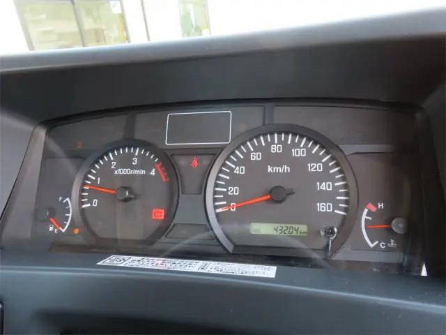 いすゞエルフセーフティローダー小型（2t・3t）[写真12]