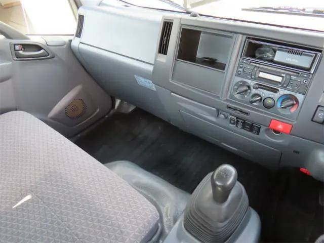 いすゞエルフセーフティローダー小型（2t・3t）[写真14]