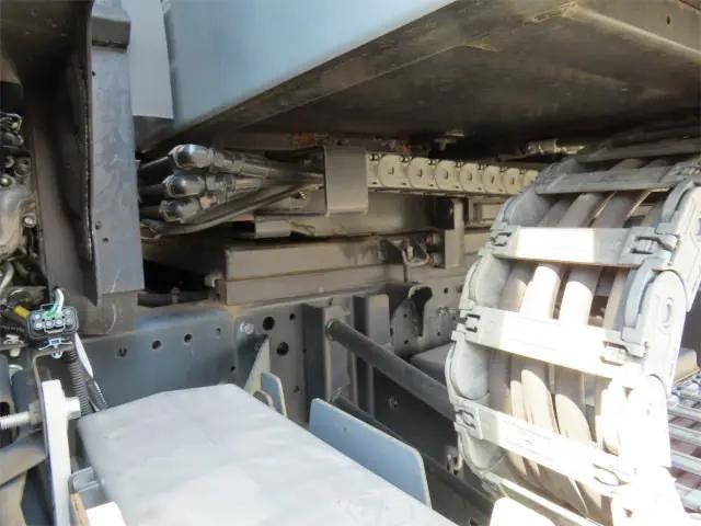 いすゞエルフセーフティローダー小型（2t・3t）[写真31]