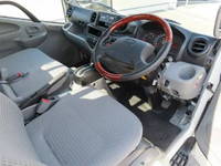 日野デュトロ平ボディ小型（2t・3t）[写真10]