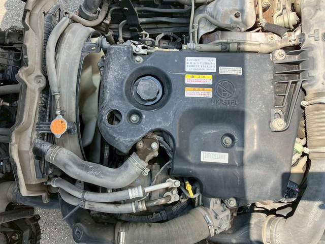 いすゞエルフ平ボディ小型（2t・3t）[写真16]