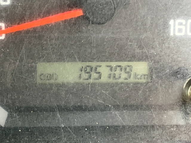 いすゞエルフ平ボディ小型（2t・3t）[写真21]