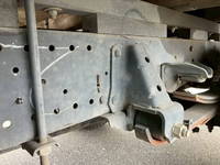 いすゞエルフ平ボディ小型（2t・3t）[写真28]