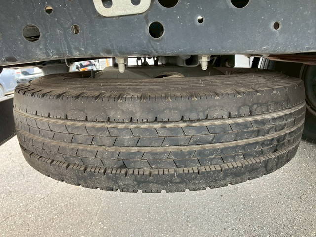 いすゞエルフ平ボディ小型（2t・3t）[写真29]