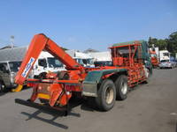 UDトラックスクオンコンテナ専用車大型（10t）[写真26]