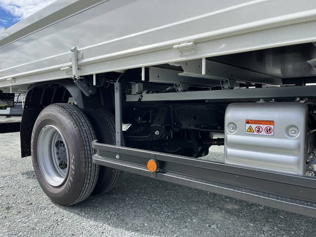 日野デュトロセルフクレーン4段小型（2t・3t）[写真07]