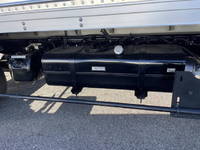 三菱ふそうキャンターアルミバン小型（2t・3t）[写真14]