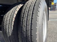 三菱ふそうキャンターアルミバン小型（2t・3t）[写真15]