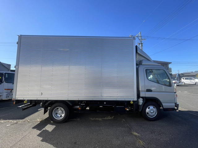 三菱ふそうキャンターアルミバン小型（2t・3t）[写真05]