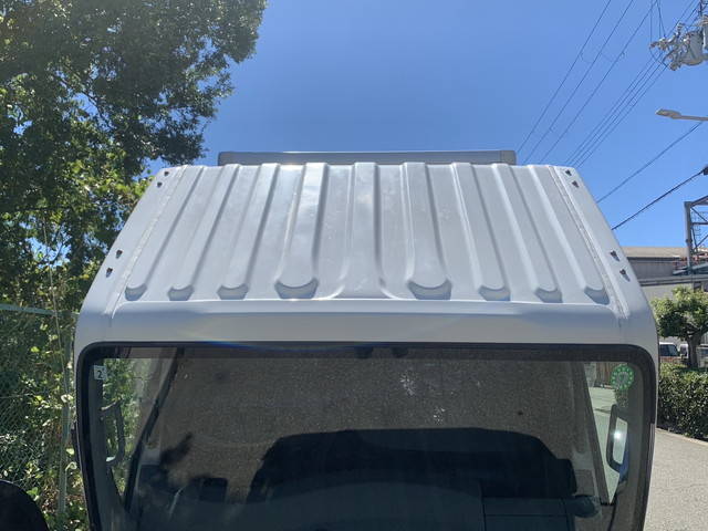 いすゞエルフアルミバン小型（2t・3t）[写真12]