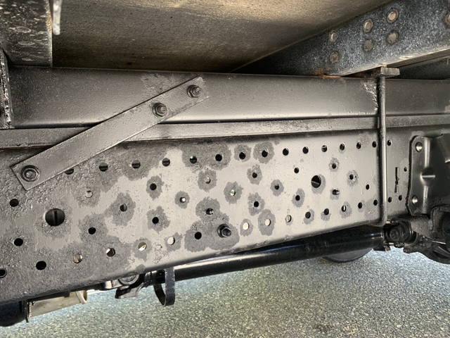 いすゞエルフアルミバン小型（2t・3t）[写真17]