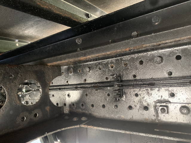 いすゞエルフアルミバン小型（2t・3t）[写真22]