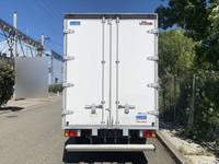 いすゞエルフアルミバン小型（2t・3t）[写真25]